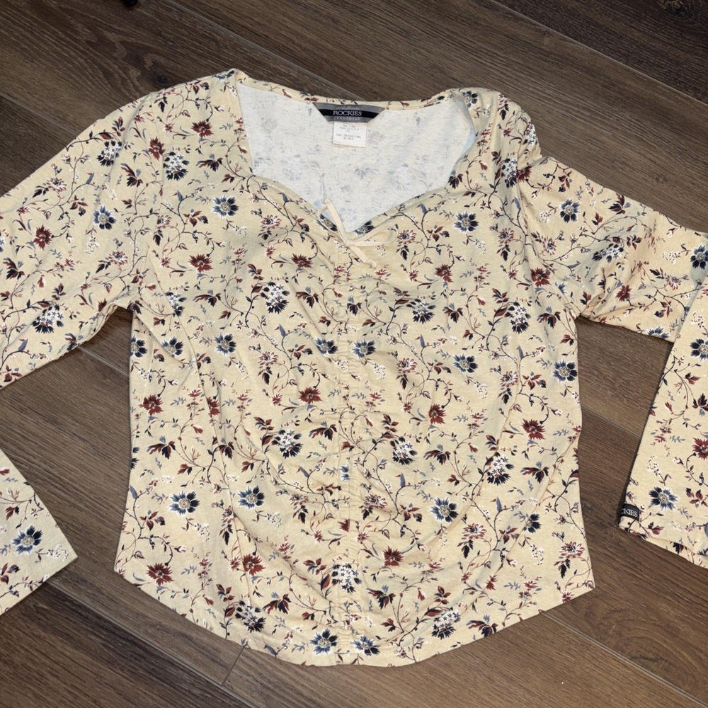 Vintage Rockies Jeans wear USA Cotton Top Floral Americana Cottagecore